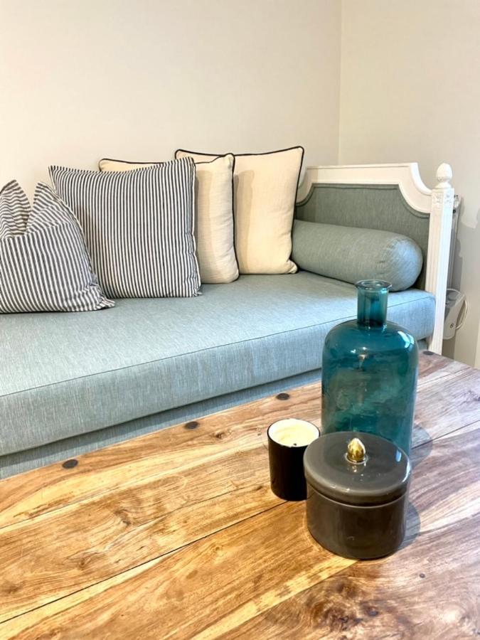 Cosy Camon Bolt-Hole Lägenhet Exteriör bild